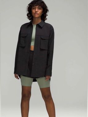 Lululemon grid fleece hiking overshirt size 12 black